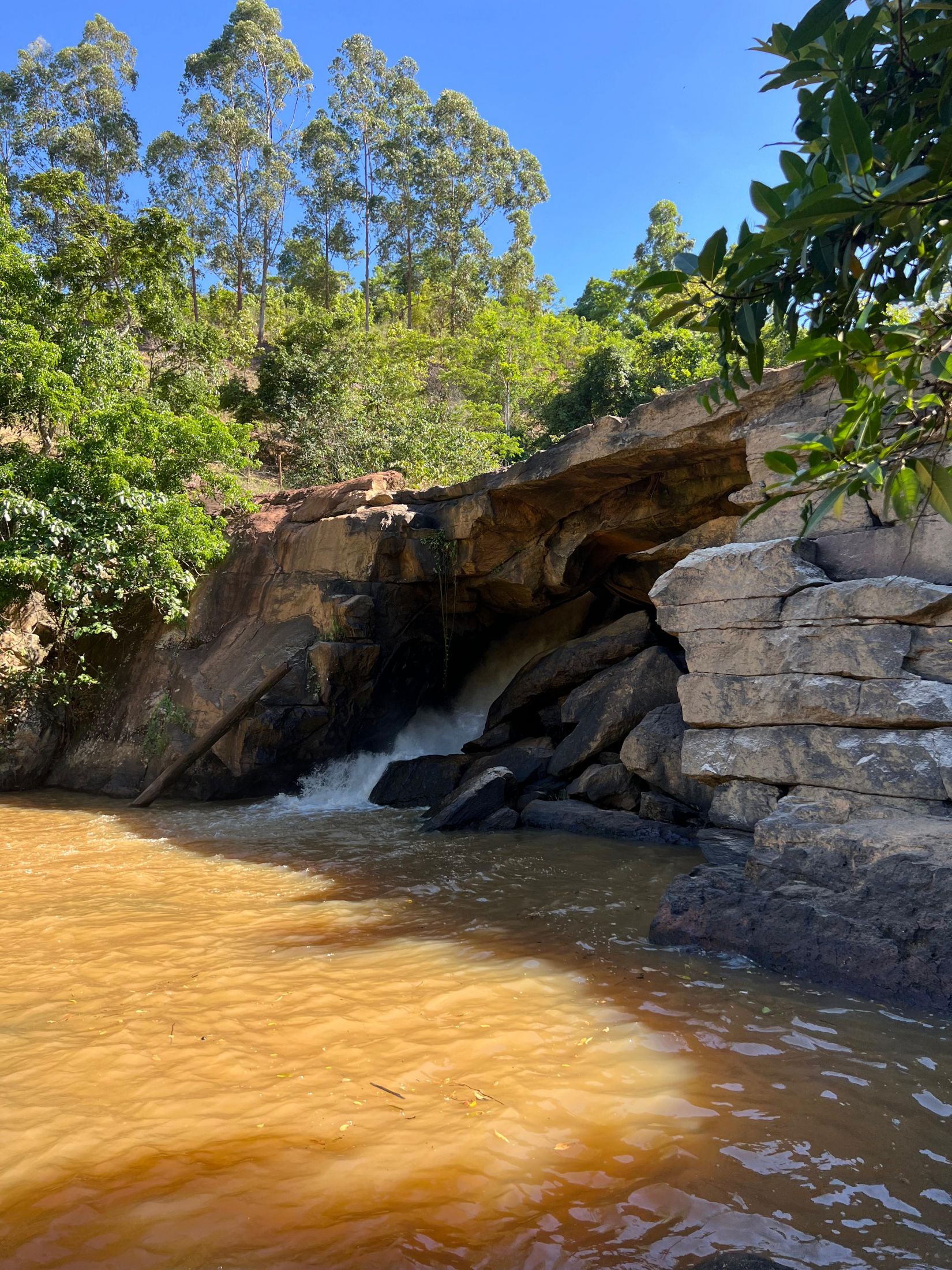 Foto de Cachoeira Rio-Preto
